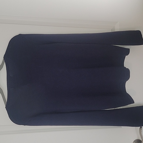 Philosophy Sweater - Picture 5 of 5